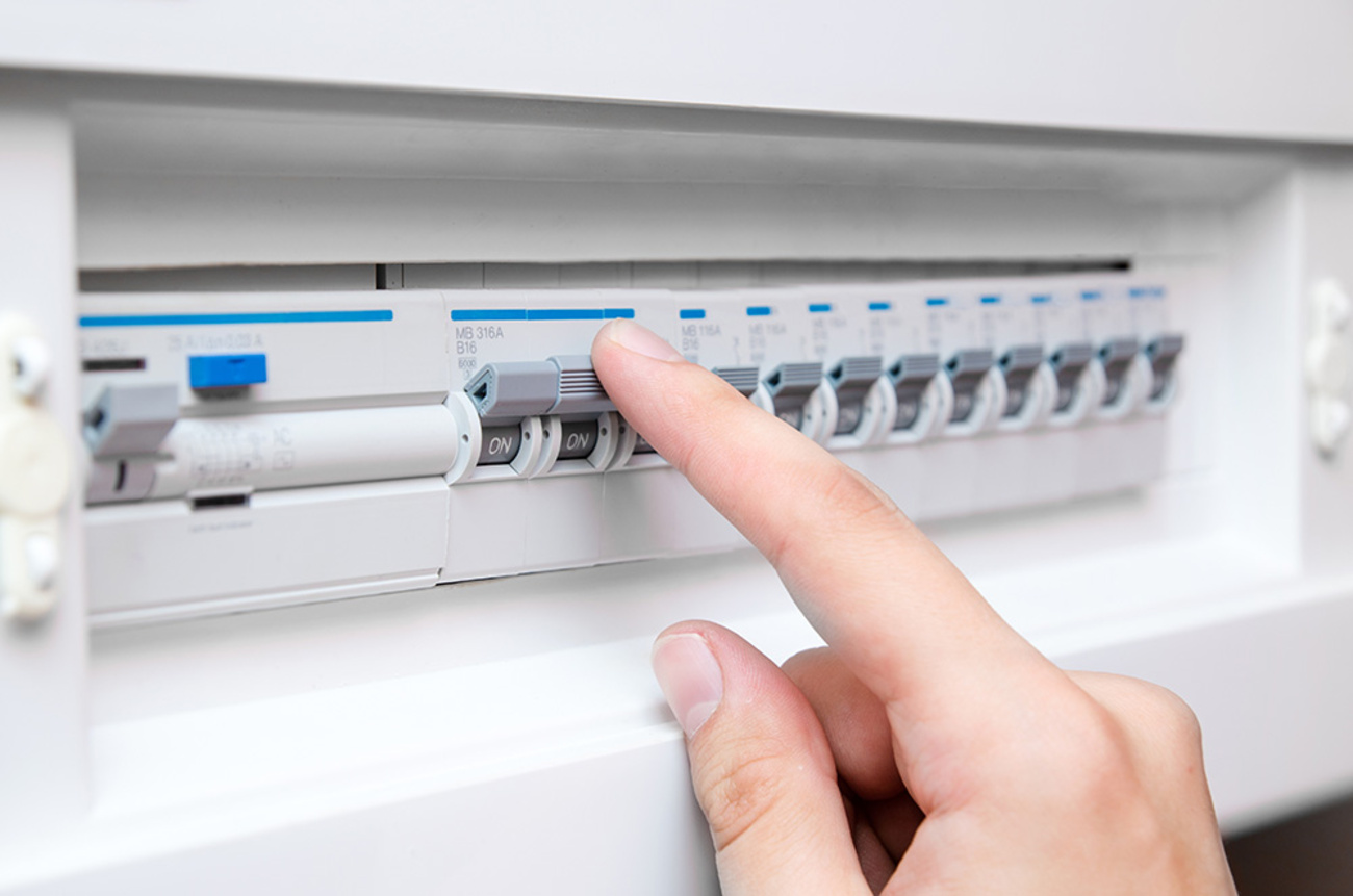 Elektro­installation bei Pfeifer Elektro GmbH in Collenberg