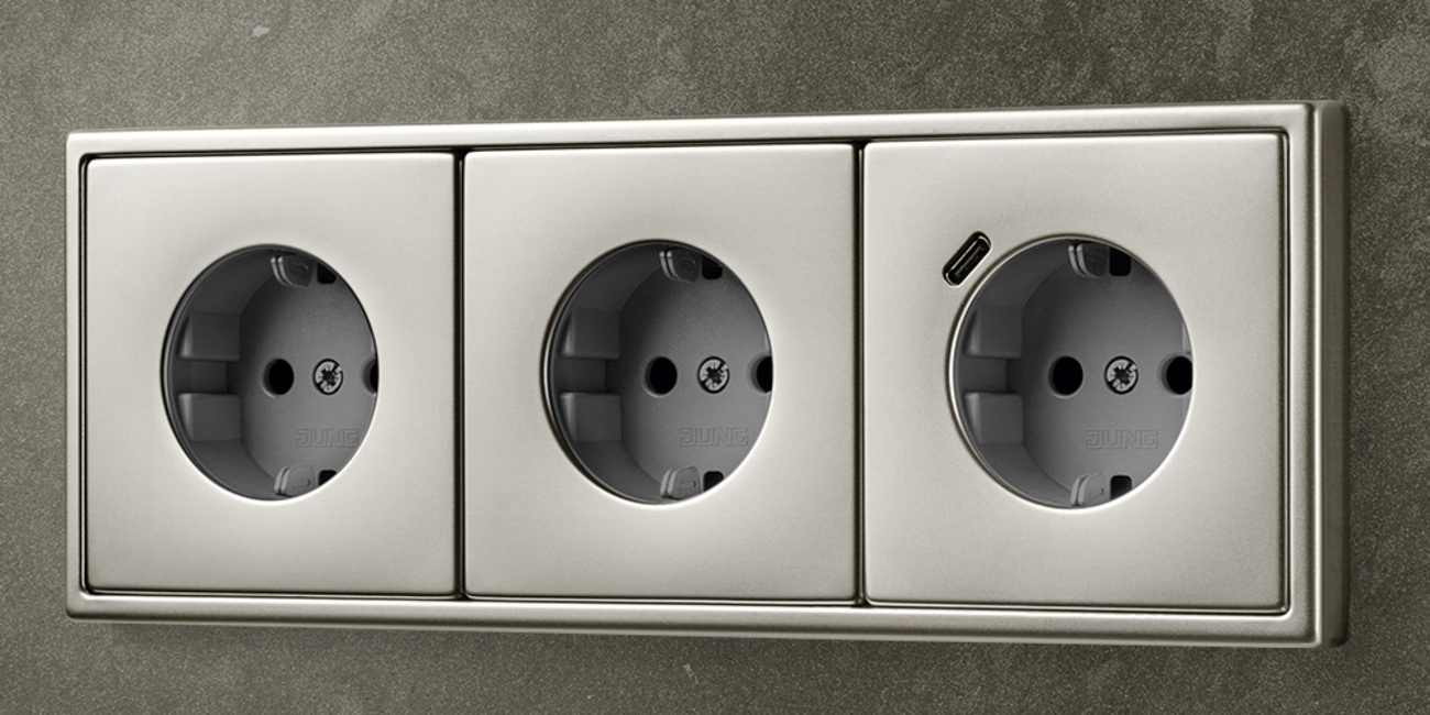 SCHUKO® Steckdosen mit USB bei Pfeifer Elektro GmbH in Collenberg