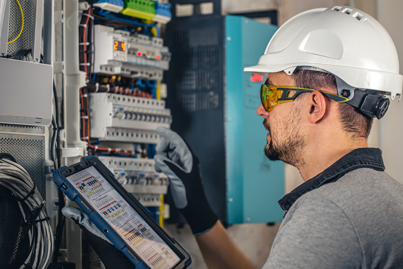 Industrie und Gewerbe bei Pfeifer Elektro GmbH in Collenberg