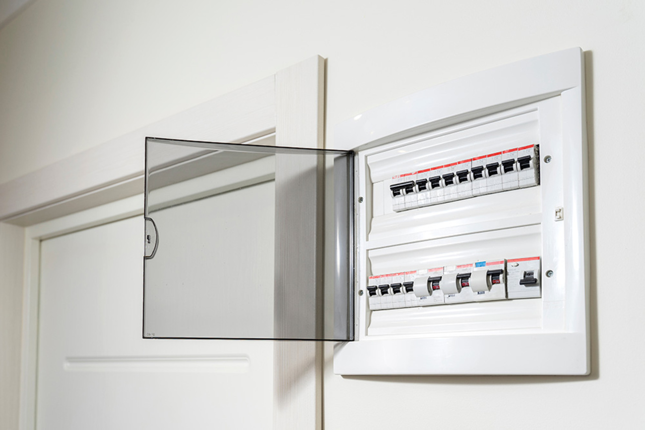 Über­spannungs­schutz bei Pfeifer Elektro GmbH in Collenberg