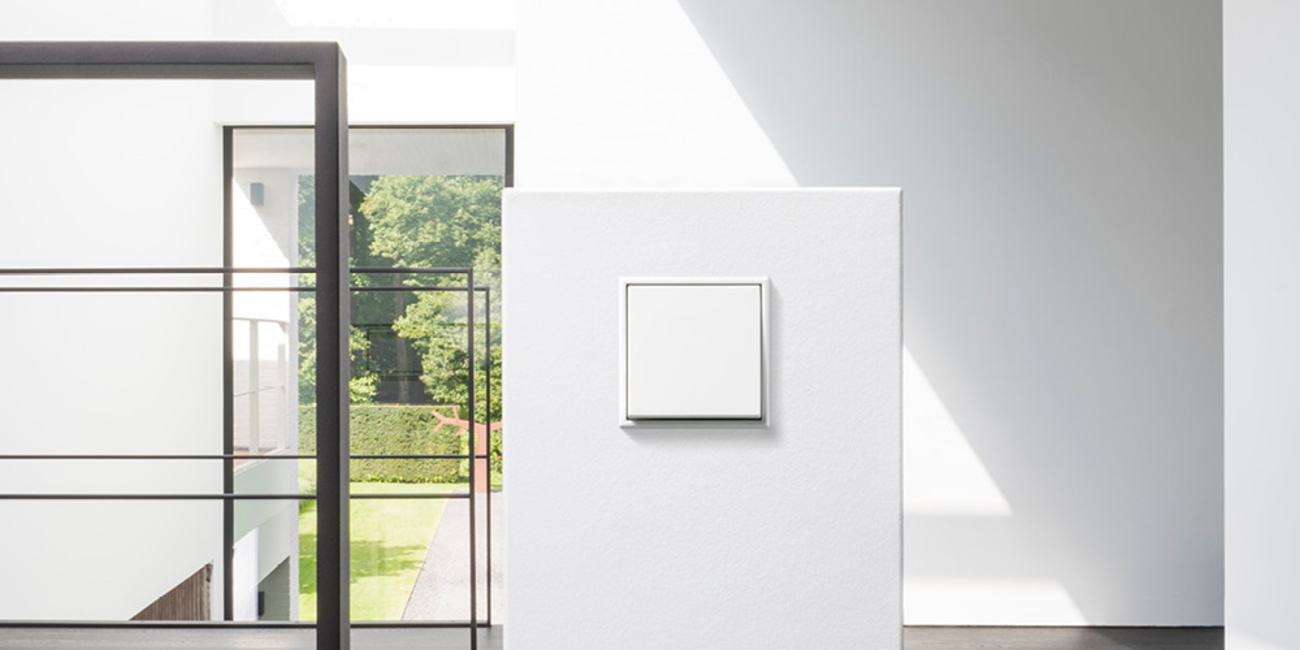 JUNG Schalterprogramme bei Pfeifer Elektro GmbH in Collenberg